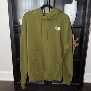 The North Face Men’s Evolution Simple Dome Regular Hoodie